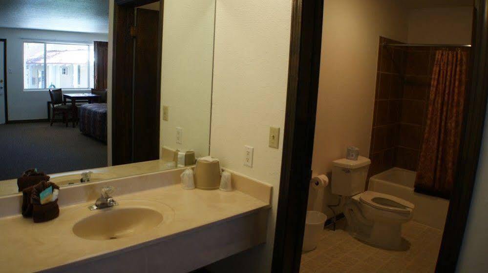 Adventure Inn Moab Ngoại thất bức ảnh